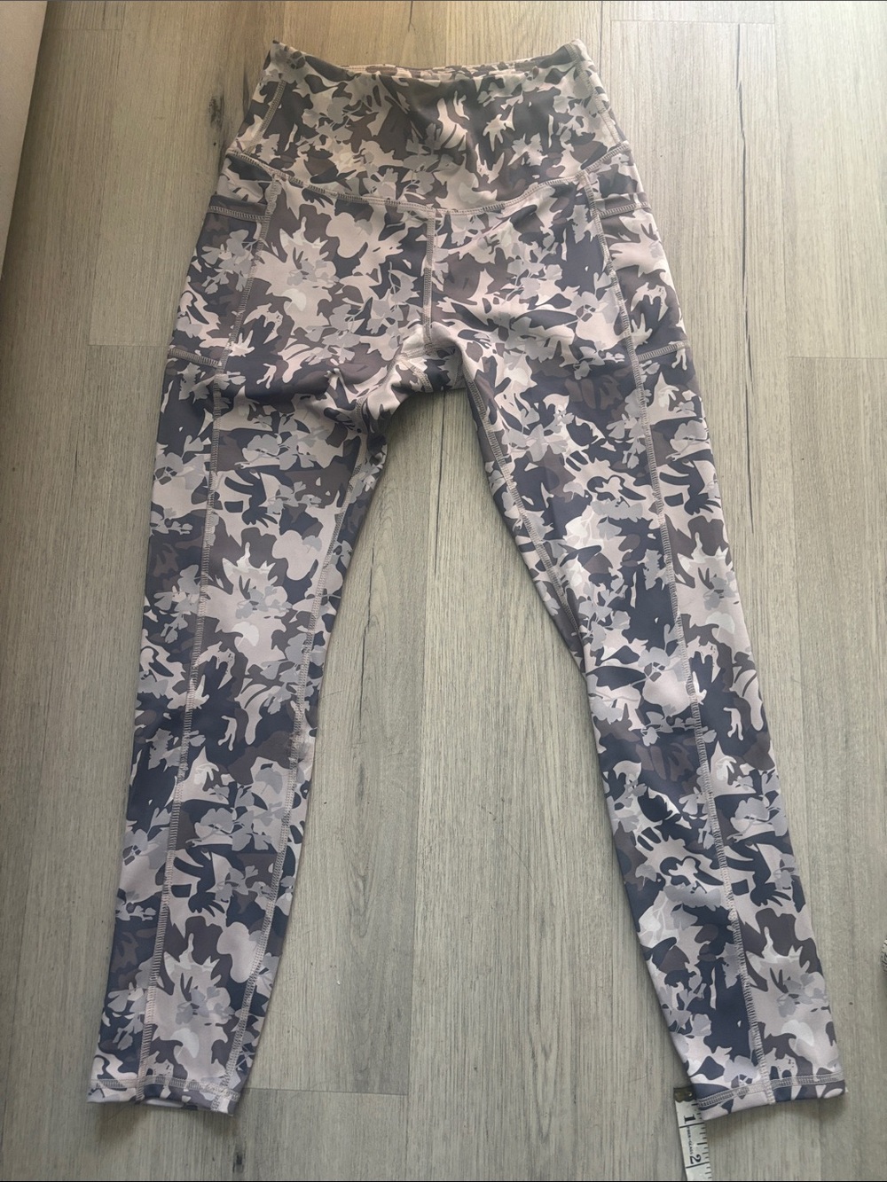 High-Rise Grey Camo Women's Jeggings